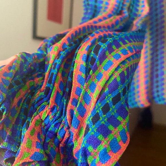 Conditions Apply sheer patterned blouse - Picture 3 of 5